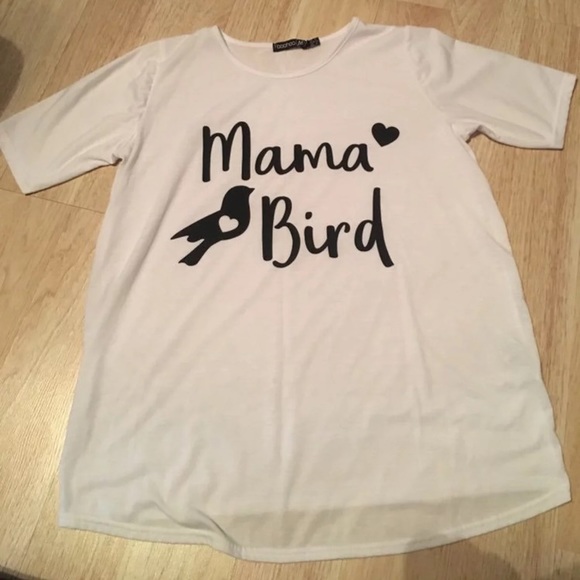 Woman's Maternity  boohoo  tshirt - Picture 4 of 4